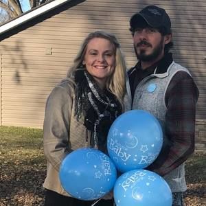 Meet your Posher, Courtney